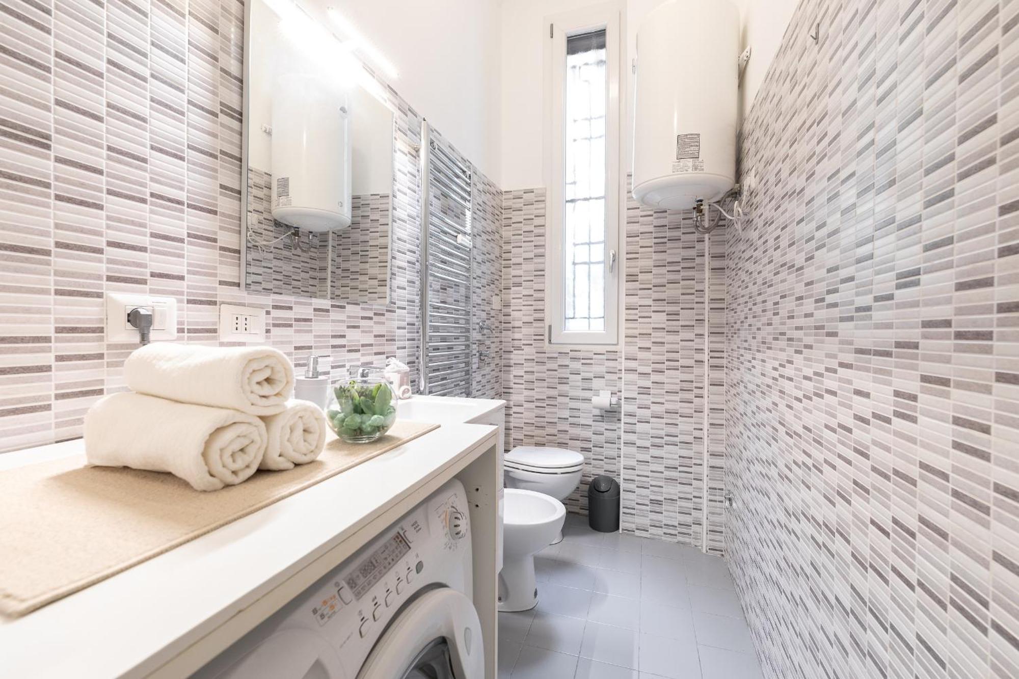 Appartamento Comfortable Flat Inside Isola And Garibaldi District